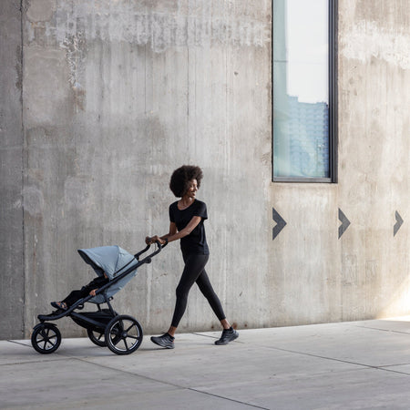 Urban Glide 3 Stroller w/ Magnetic Buckle Strollers - Single Thule