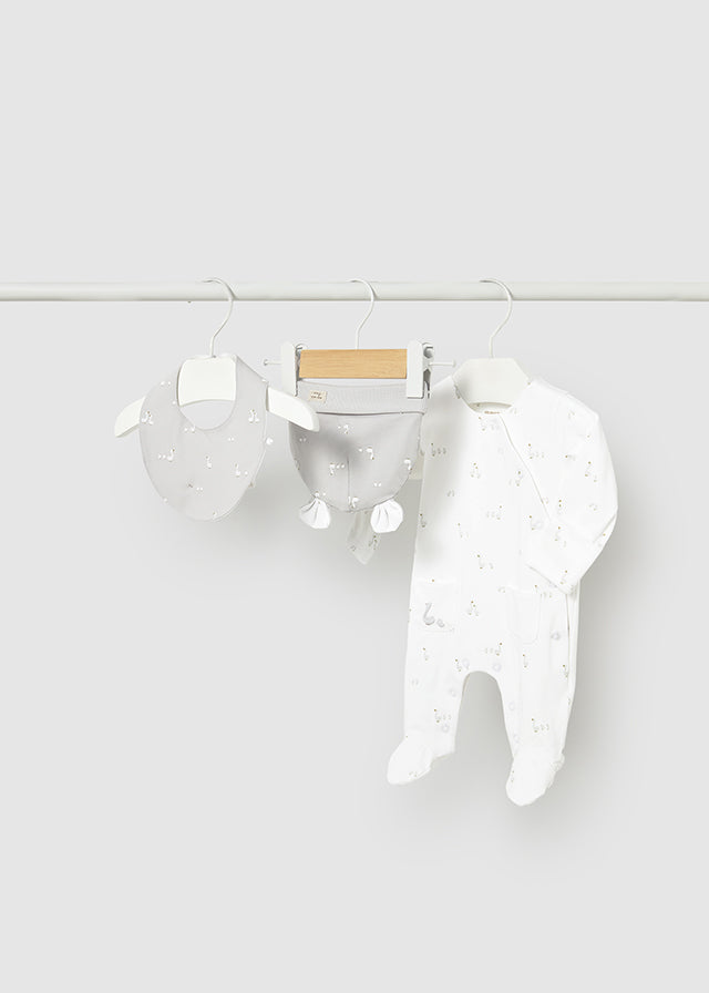 Mayoral Newborn Gift Set with Footie, Bib & Hat