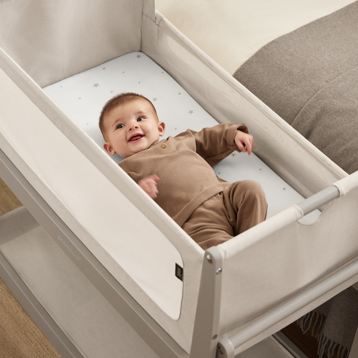 Bassinet 2 Pack Fitted Sheets - White Star Fitted Sheets Snuz