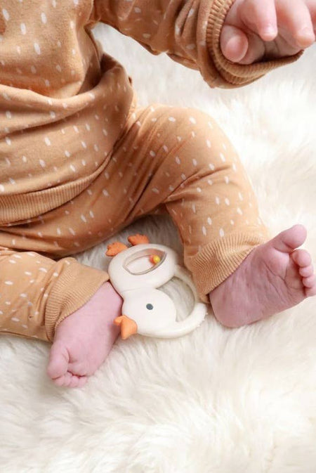 Bitzy Shake™ - Silicone Teether with Rattle Pacifiers & Teethers Itzy Ritzy