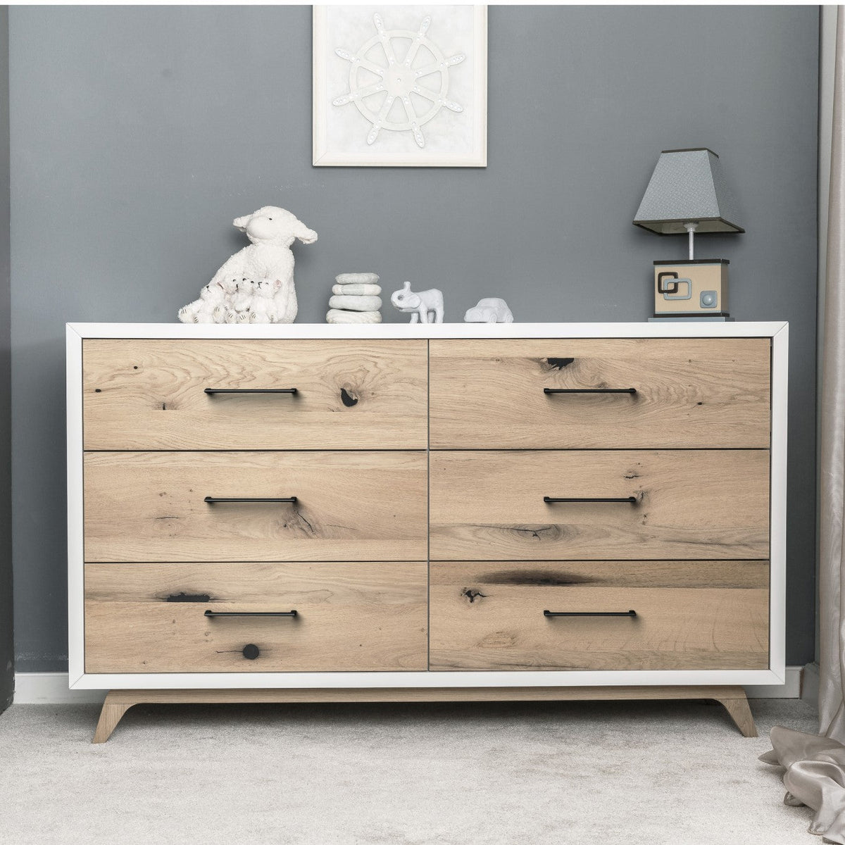 Romina Uptown Double Dresser Dressers Romina Furniture Harvest Celtic Knot - Bronze