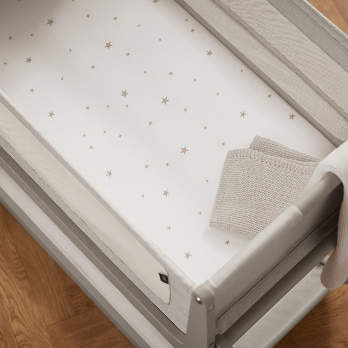 Bassinet 2 Pack Fitted Sheets - White Star Fitted Sheets Snuz