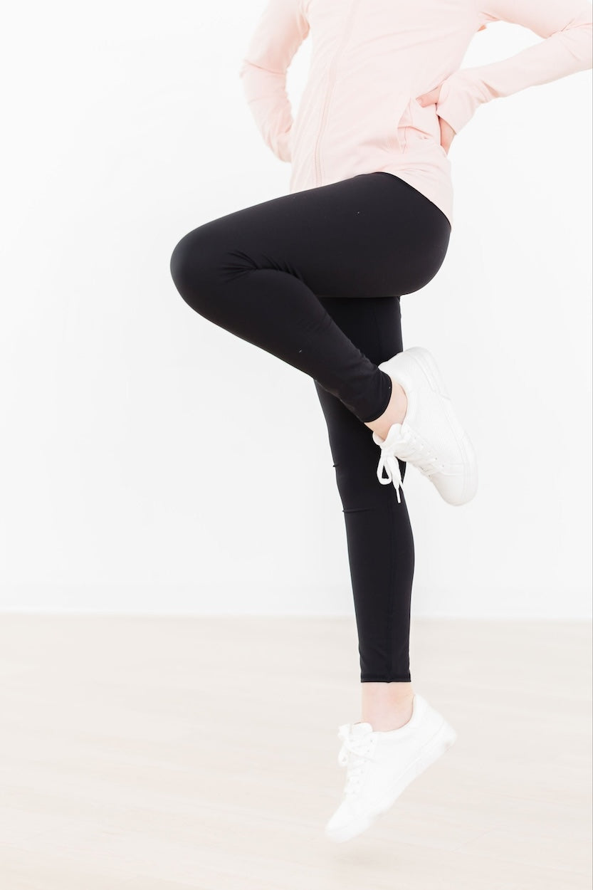 Balanced Black Active Legging Baby & Toddler Dresses Mila & Rose