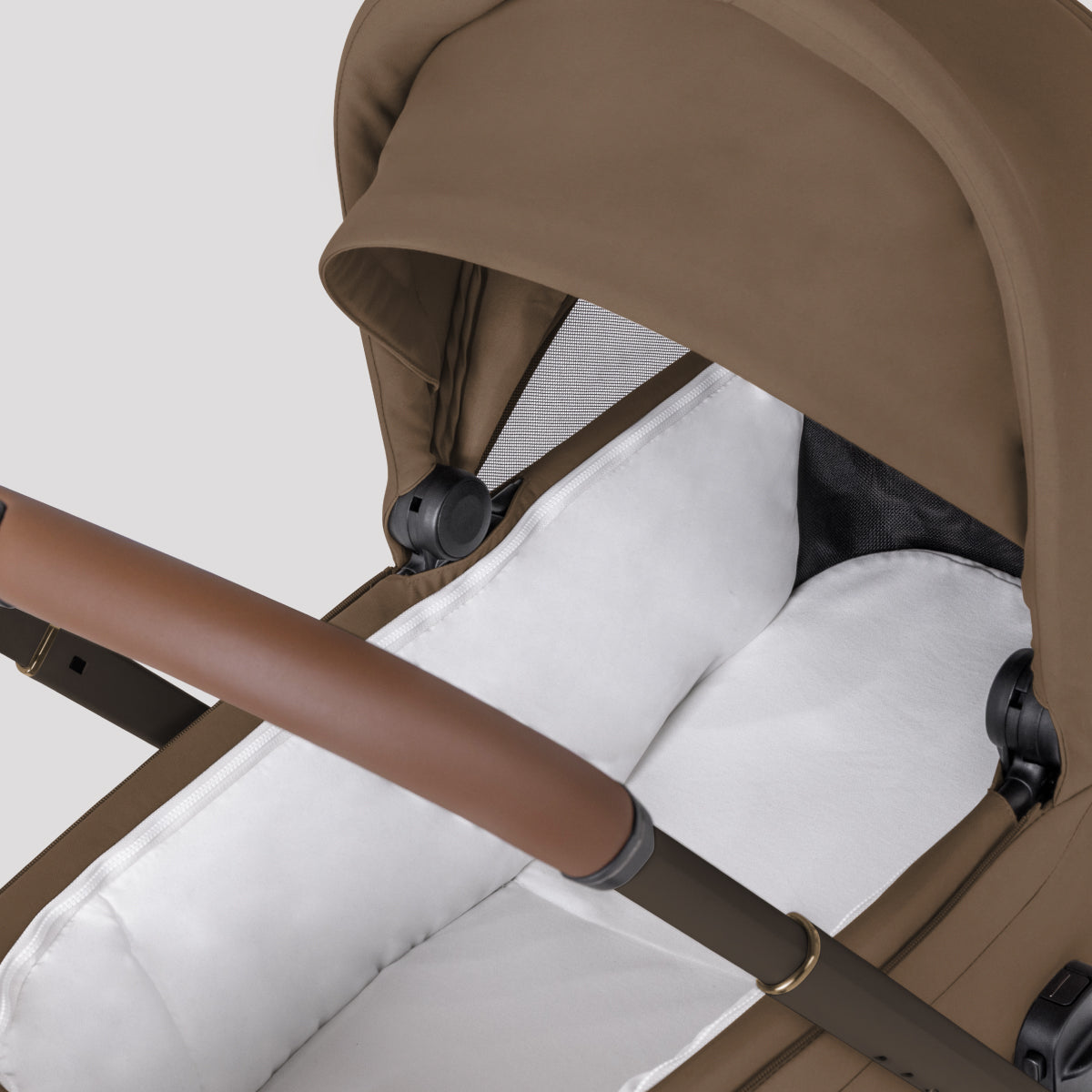 Breez Compact Bassinet Stroller Accessories Silver Cross