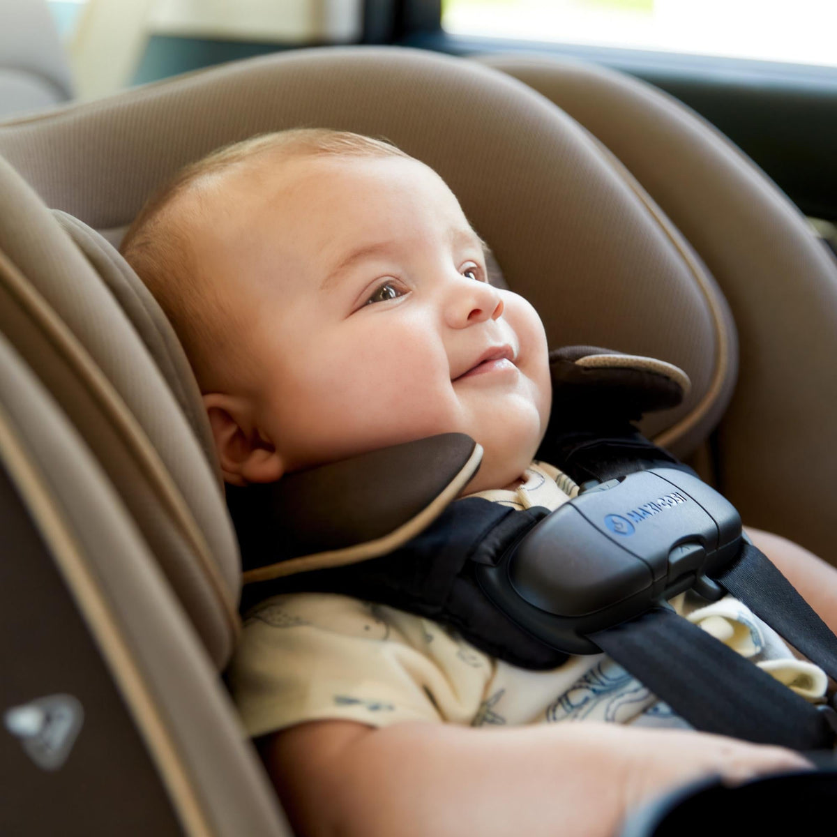 Andi 360 Rotating All-in-One Convertible Car Seat Car Seats - Convertible Maxi-Cosi