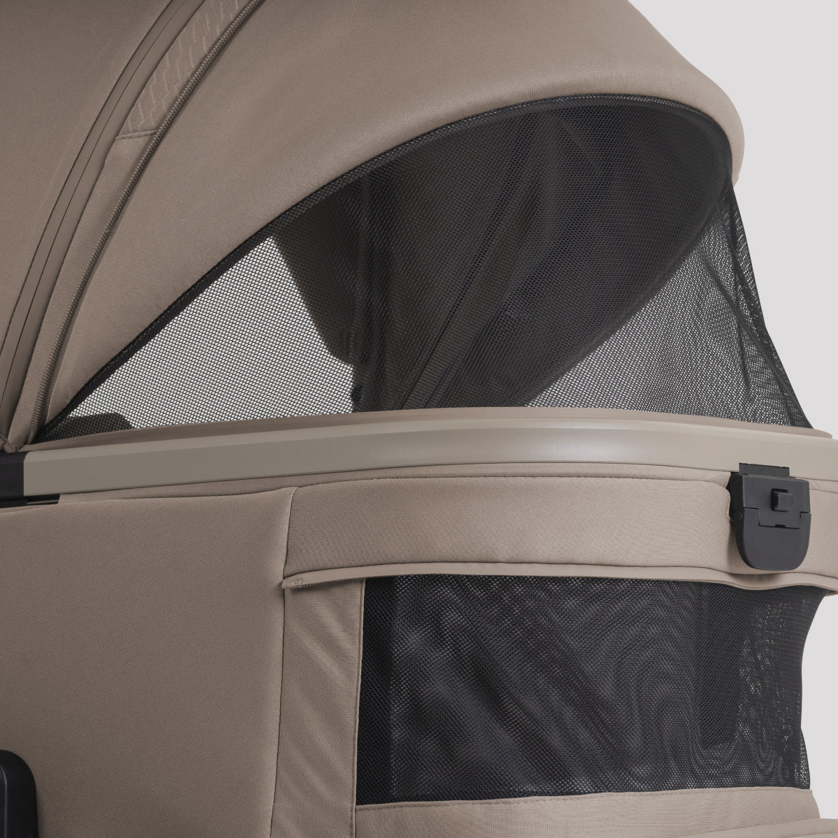 Cove 2 Compact Folding Bassinet Strollers - Single Silver Cross