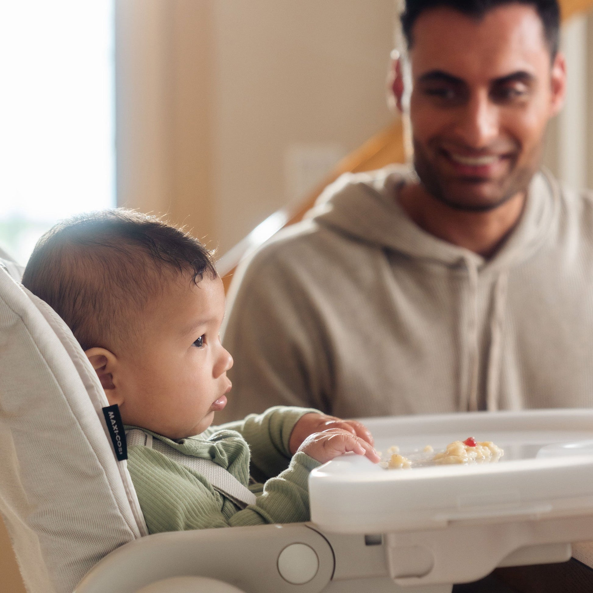 maxi cosi high chair oat Maxi Cosi Classic Oat Minla 6-in-1 Adjustable High Chair