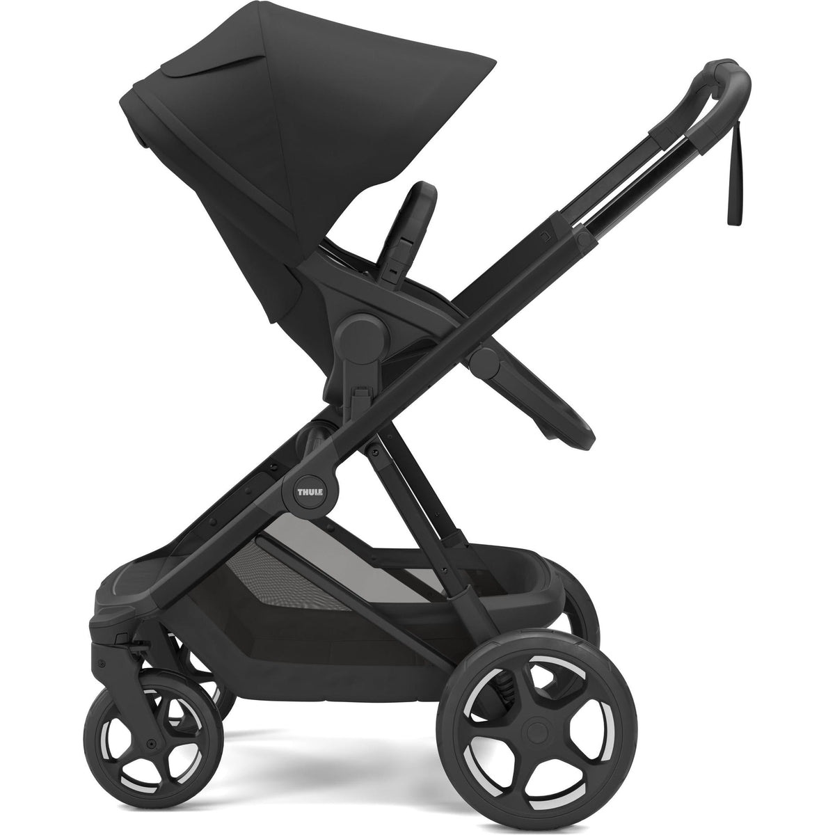 Thule Charm Stroller with Newborn Insert Strollers Thule