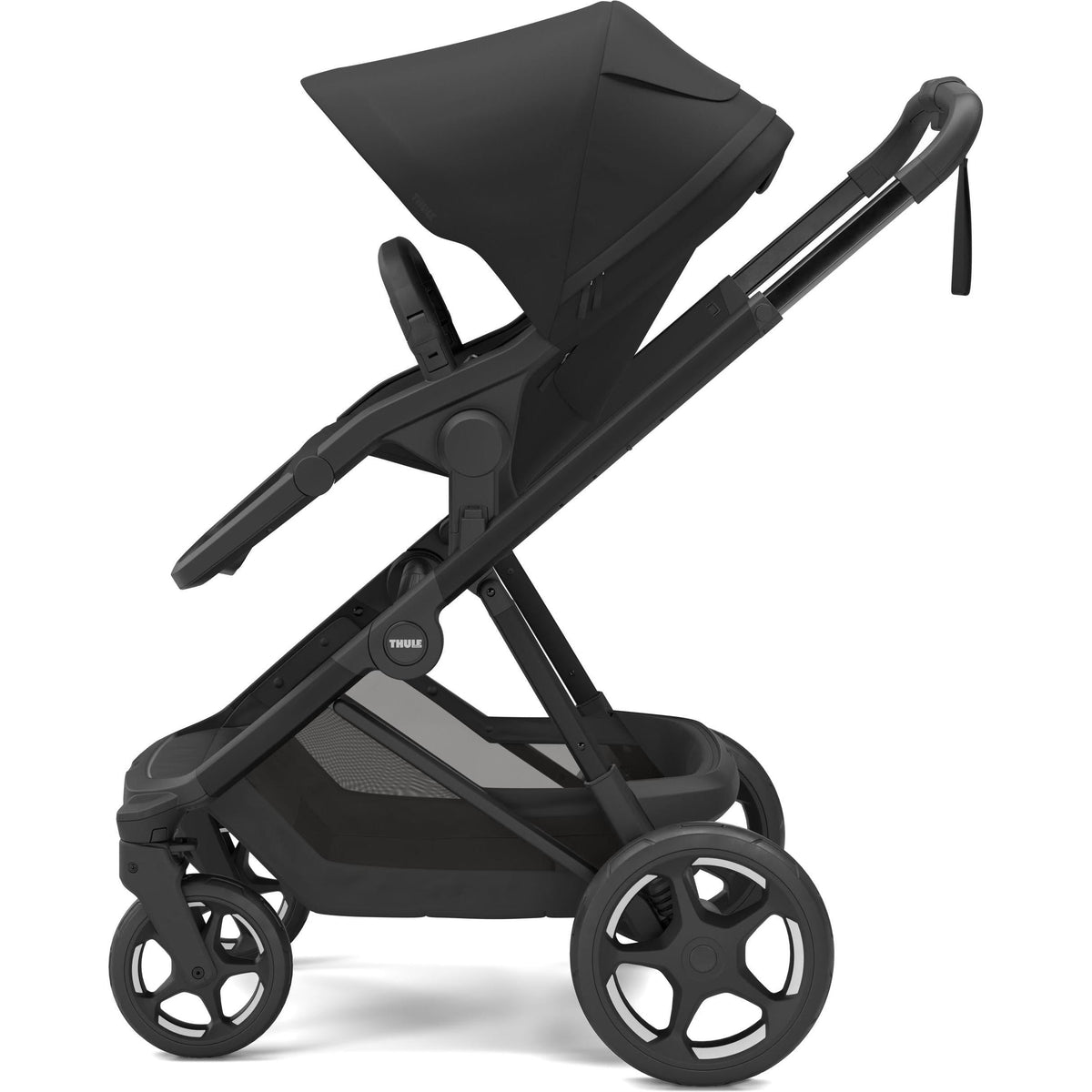 Thule Charm Stroller with Newborn Insert Strollers Thule
