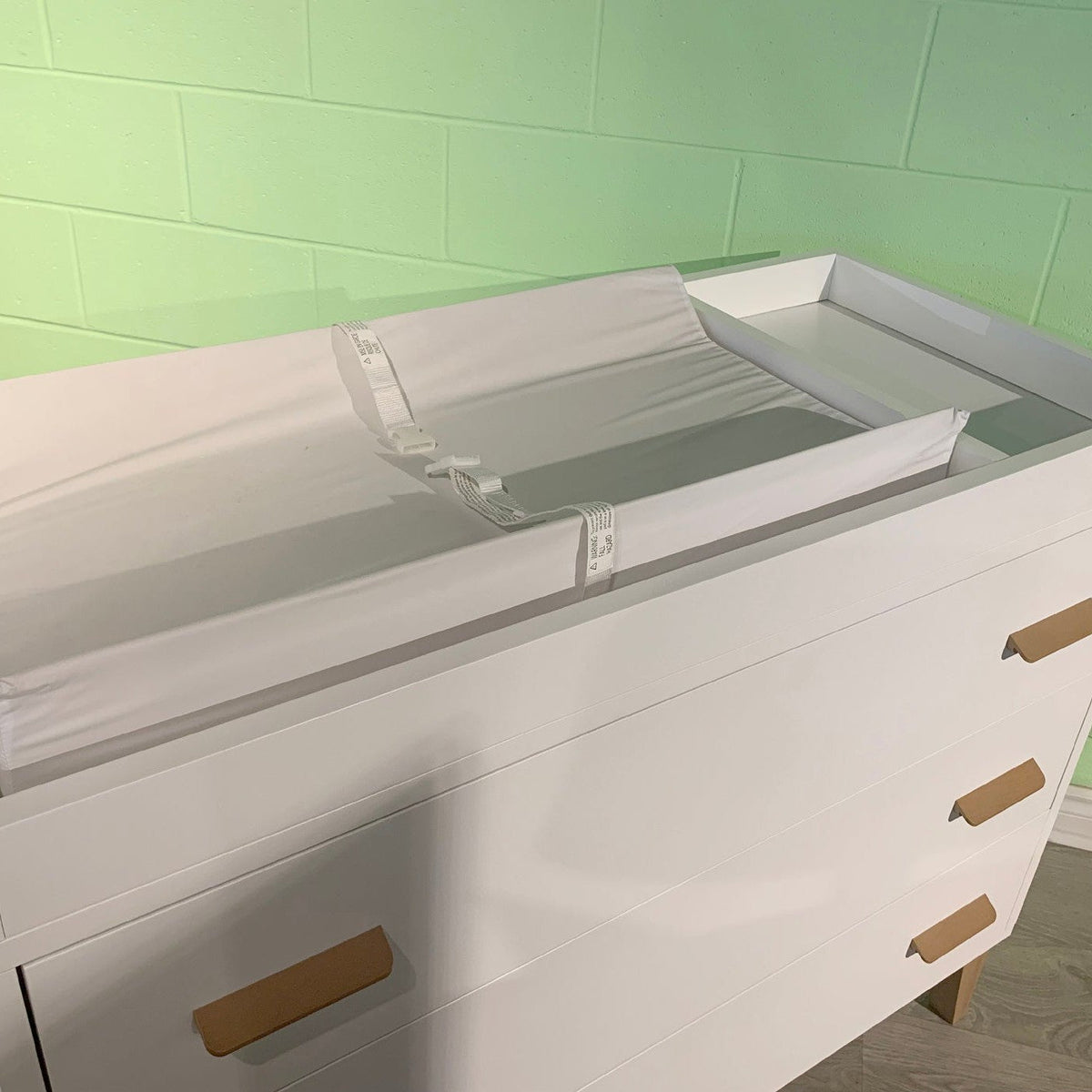 Caravaggio Changing Tray Changing Mats & Trays Pali