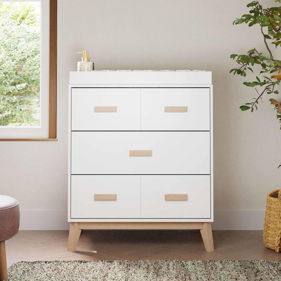 Scoot 3-Drawer Changer Dresser with Removable Changing Tray Dressers Babyletto