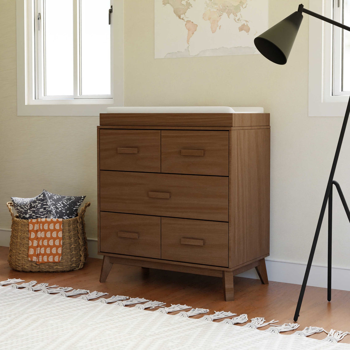 Scoot 3-Drawer Changer Dresser with Removable Changing Tray Dressers Babyletto