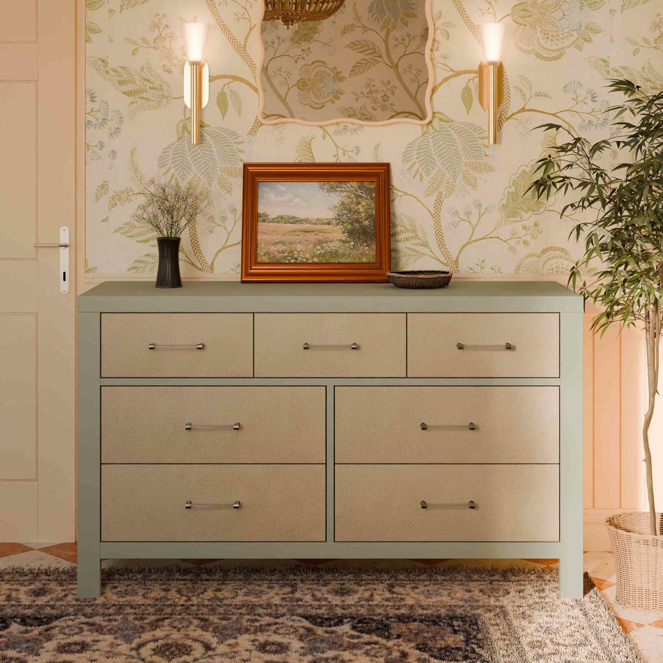 Eloise 7-Drawer Dresser