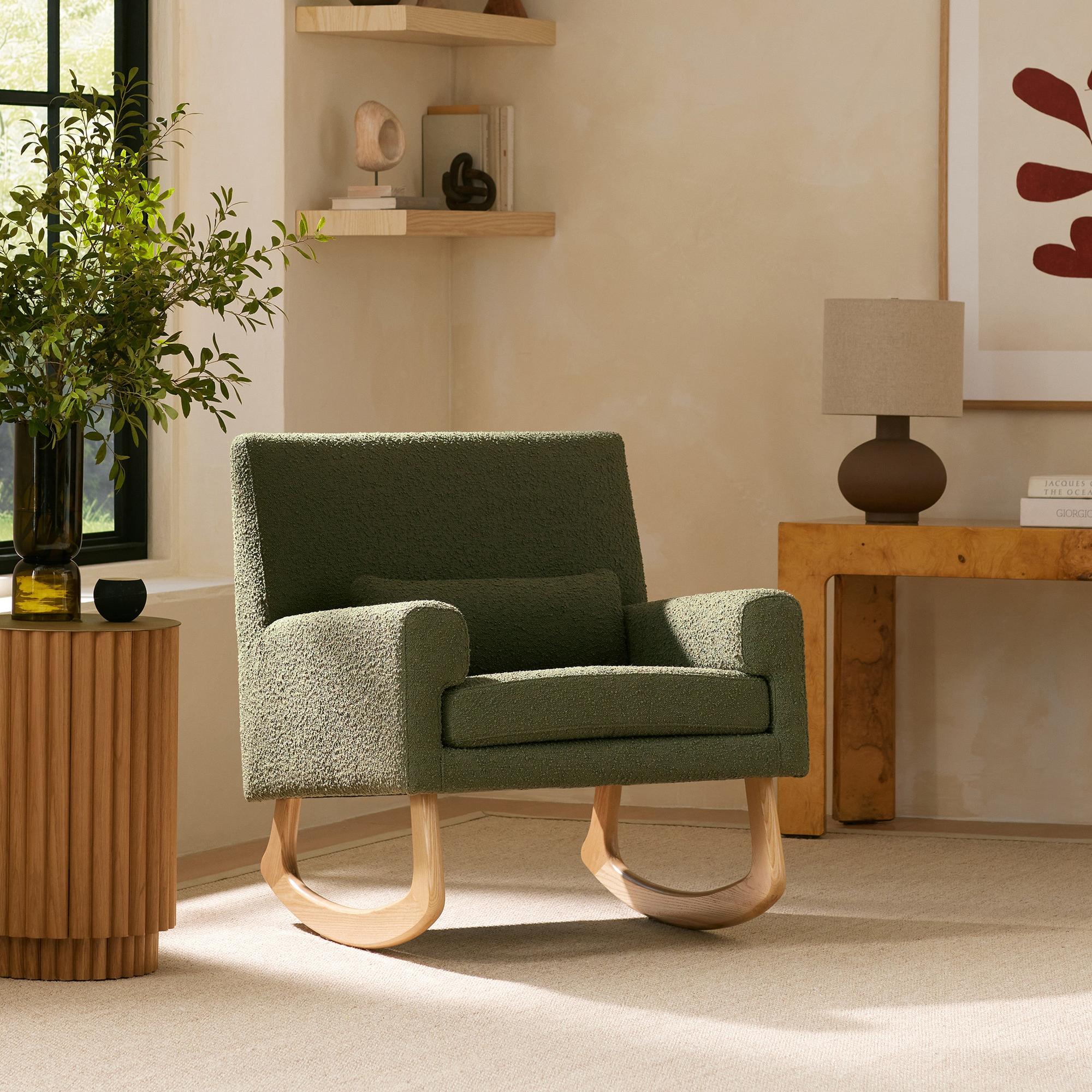 Sleepytime Rocker in Boucle Gliders & Rockers Babyletto