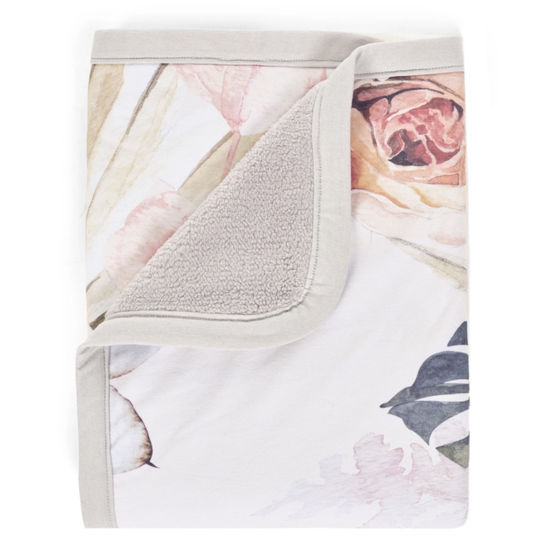 Oilo Vintage Bloom Cuddle Blanket